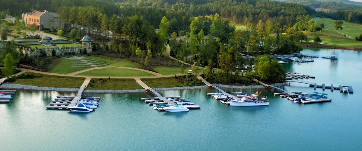 Greenville - Spartanburg featuring a coastal town, tranquil scenes and a bay or harbor