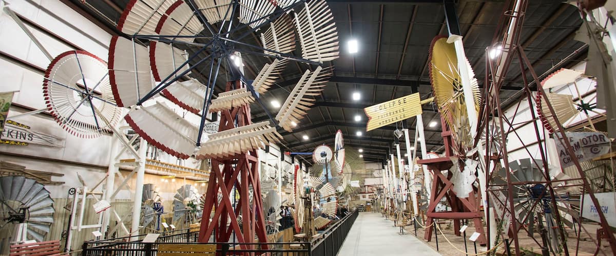 Lubbock featuring a windmill and interior views