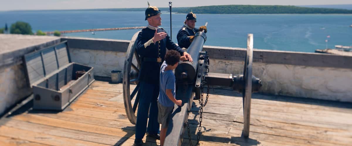 Straits of Mackinac which includes a monument, general coastal views and views