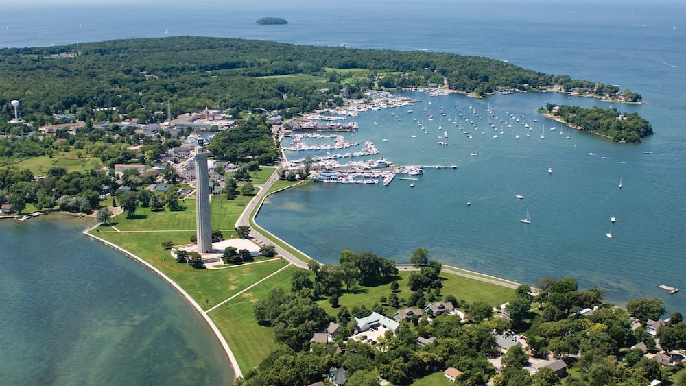 Sandusky das einen allgemeine Küstenansicht, Bucht oder Hafen und Küstenort
