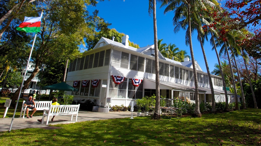 Harry S. Truman Little White House featuring a house