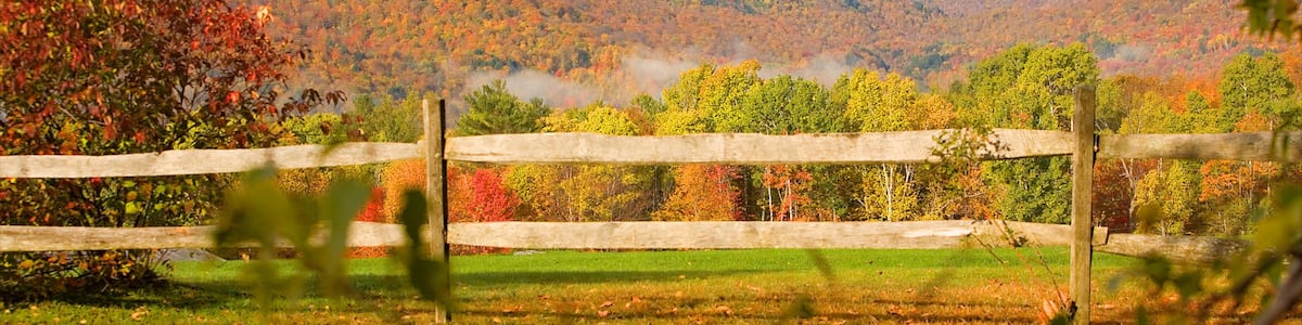 Vermont welches beinhaltet Berge, Herbstblätter und Landschaften