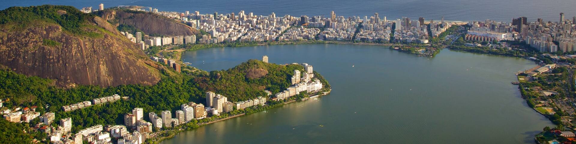 Corcovado featuring a coastal town