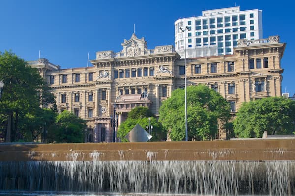 Sao Paulo featuring a fountain and heritage architecture