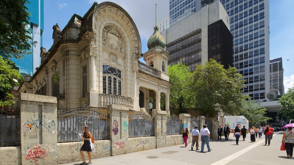 Avenida Paulista ofreciendo arquitectura patrimonial