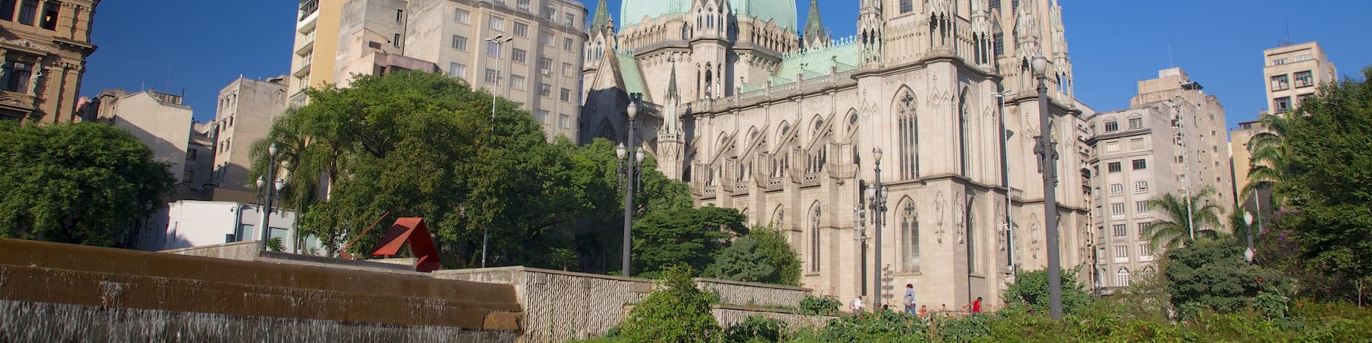 Kathedrale von Sao Paulo mit einem Kirche oder Kathedrale und religiöse Elemente