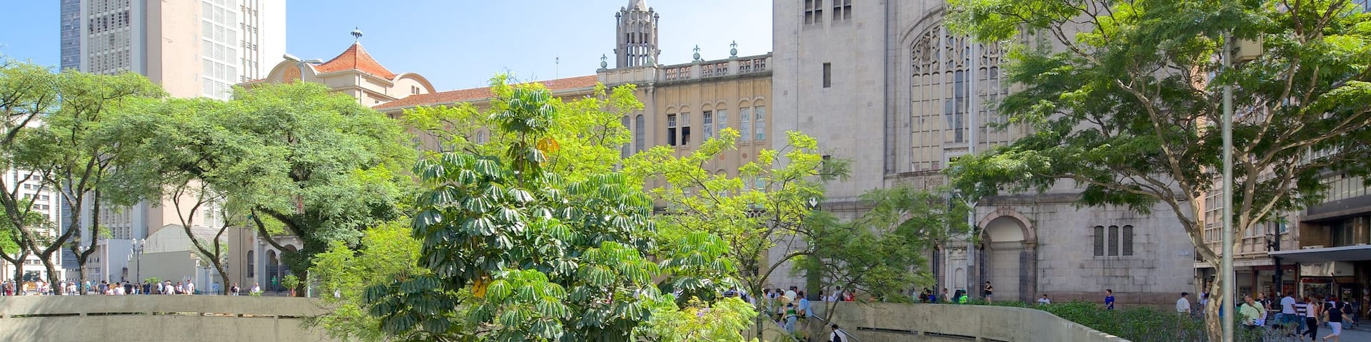 Sao Bento Monastery featuring religious elements, a church or cathedral and heritage architecture