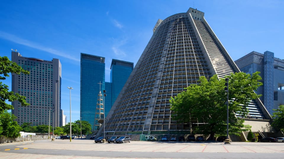 Rio de Janeiro som viser en by, moderne arkitektur og en kirke eller en katedral