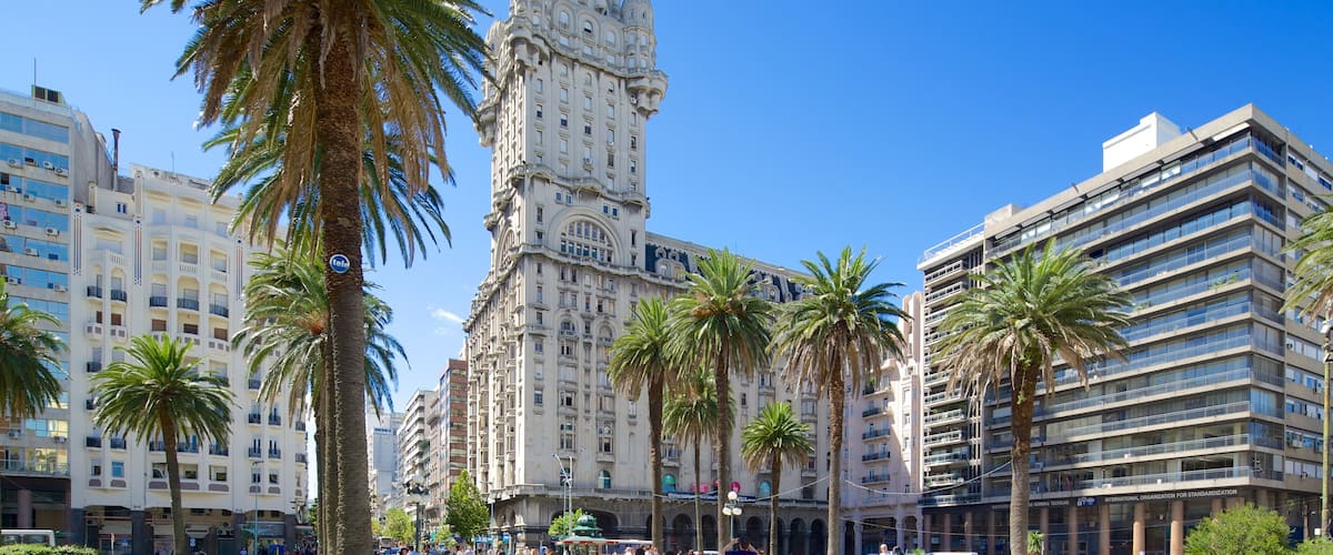 Salvo Palace which includes a city and heritage architecture