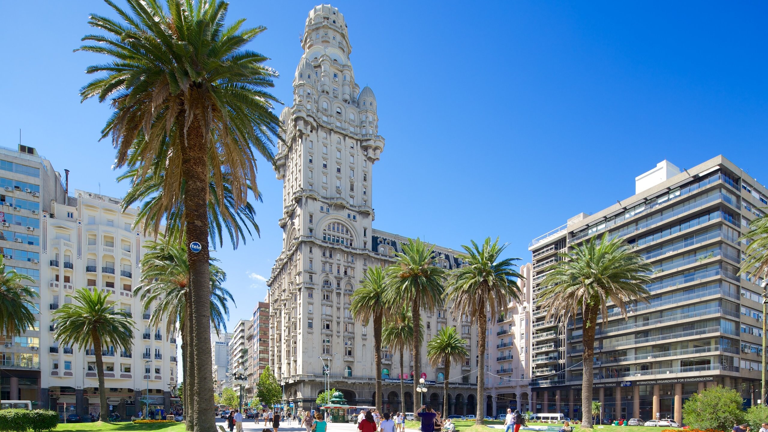 Top Sightseeing In Montevideo Uruguay HWIX