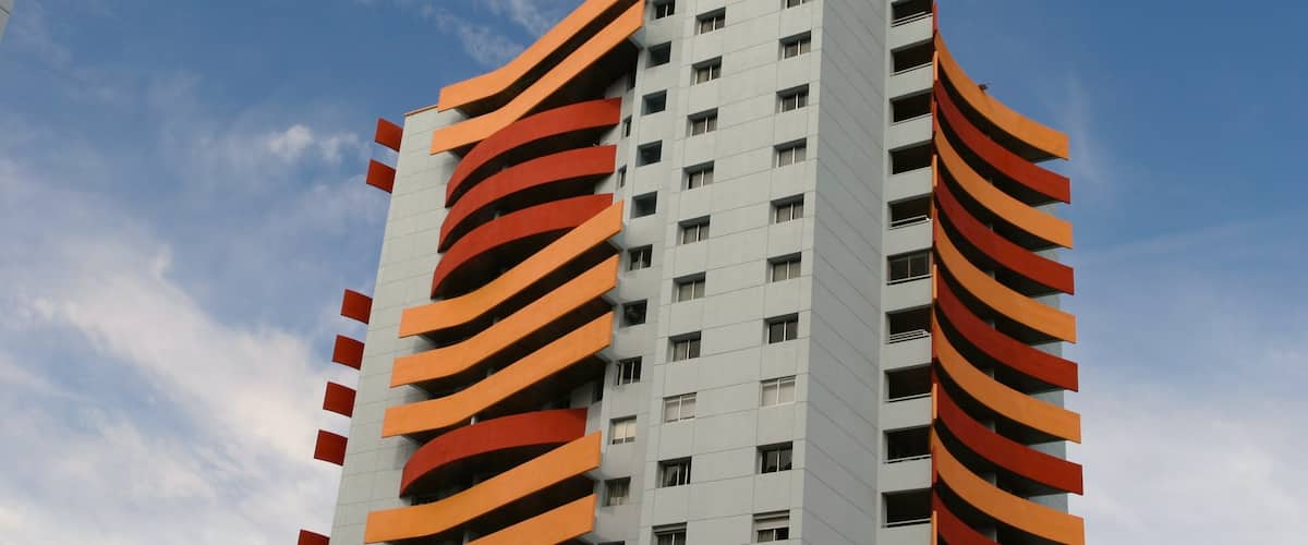 Punta del Este แสดง สถาปัตยกรรมสมัยใหม่ และ อาคารสูง