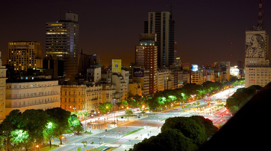 Buenos Aires mostrando paesaggio notturno, casa a torre e città