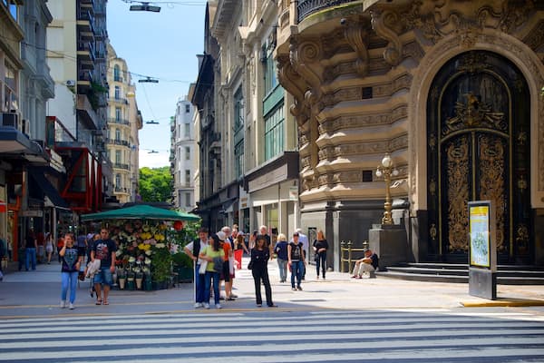 Calle Florida montrant patrimoine architectural et ville