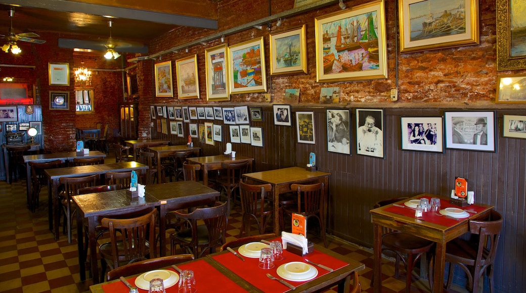 Caminito Street Museum showing interior views and cafe scenes