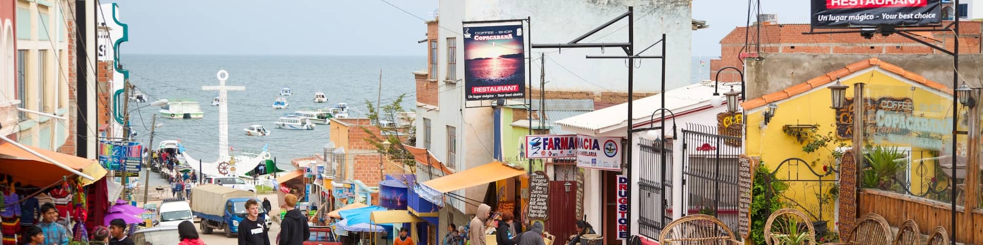 Copacabana featuring street scenes