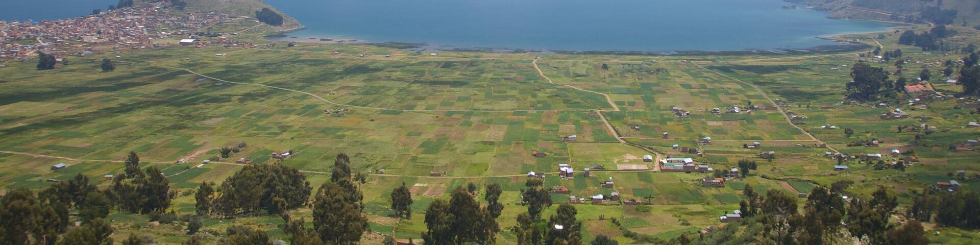 Copacabana showing general coastal views and landscape views