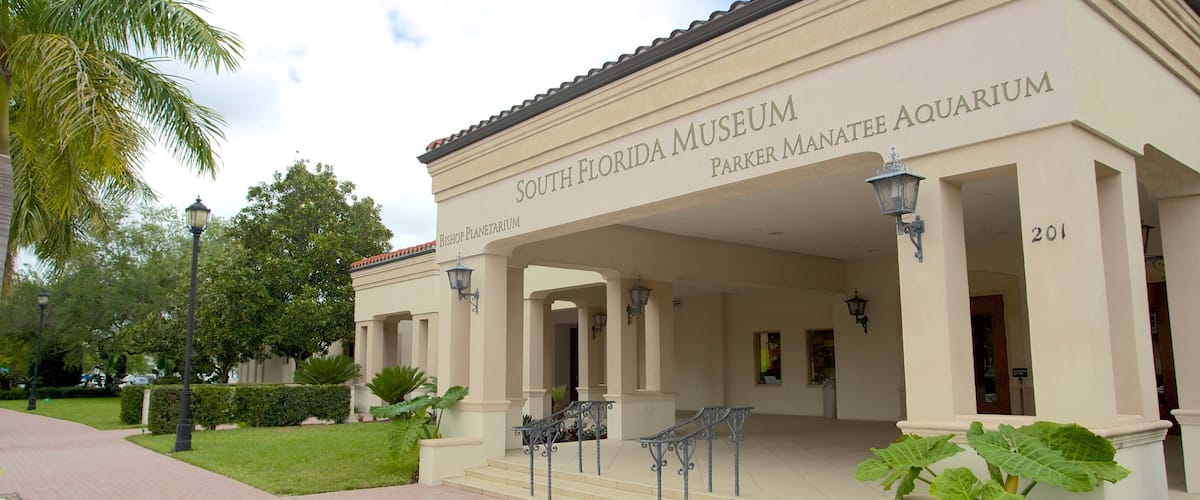 South Florida Museum which includes signage