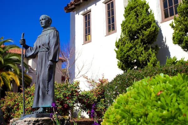 Mission San Rafael Arcangel which includes a statue or sculpture