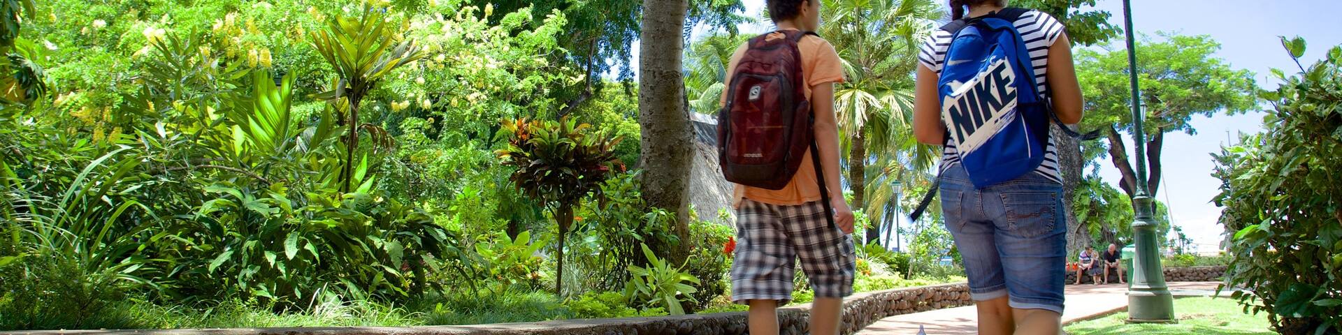 Parc Bougainville which includes a park as well as a couple