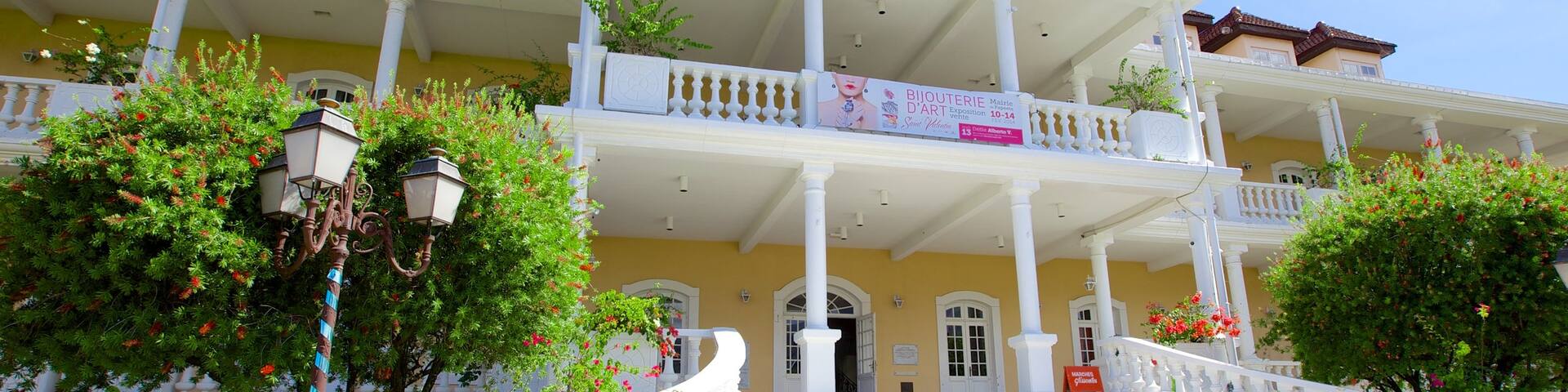 Rathaus von Papeete welches beinhaltet Verwaltungsgebäude