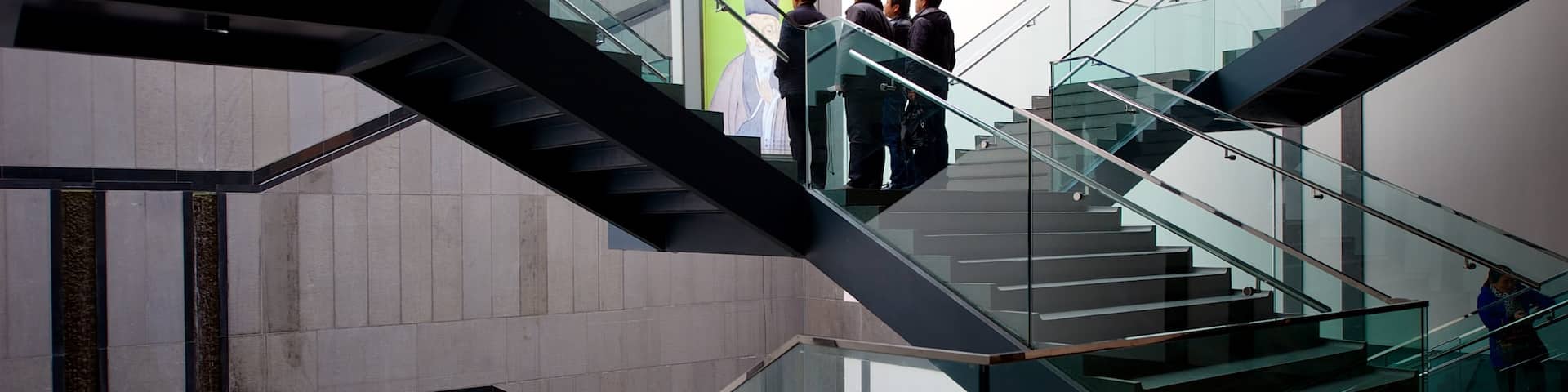 Suzhou Museum featuring interior views