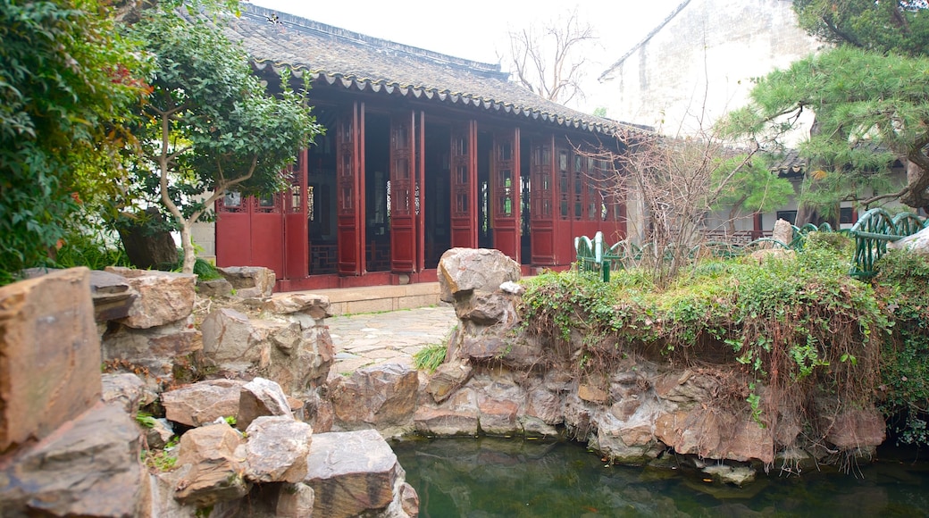 Master of the Nets Garden showing a temple or place of worship and religious elements