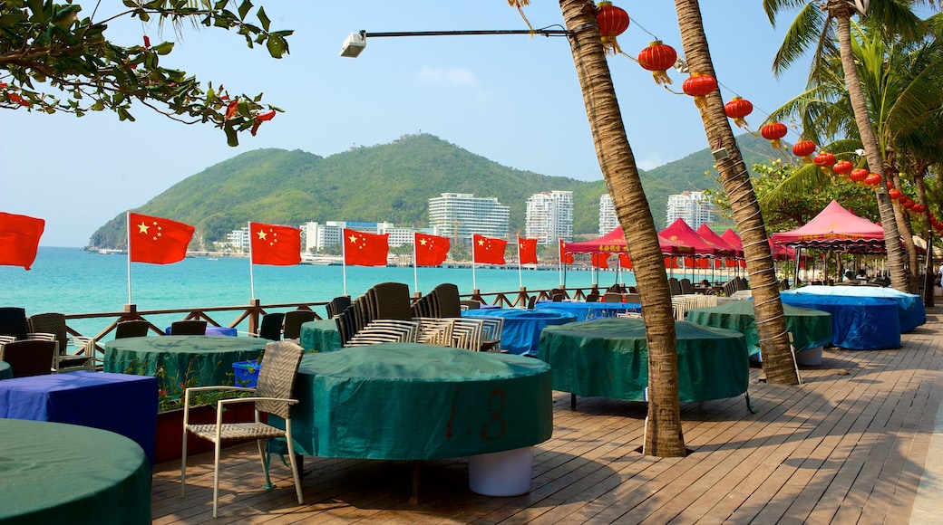 Dadongdai Beach featuring general coastal views