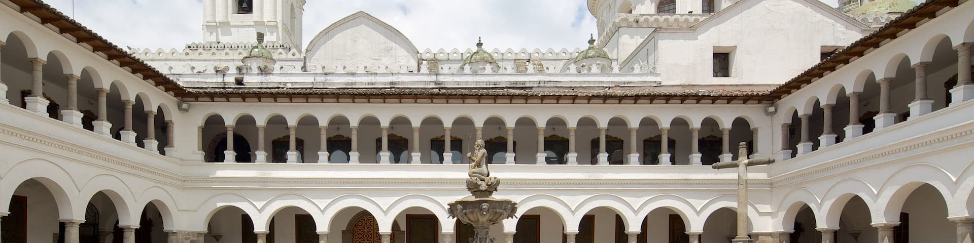 La Merced Church showing a square or plaza and a church or cathedral