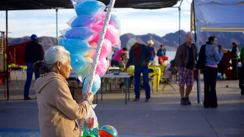 Guaymas bevat straten en ook een vrouw