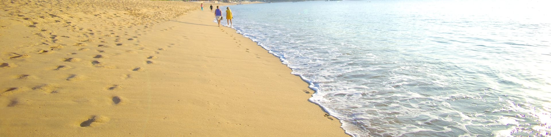 Zaachila Beach which includes a beach
