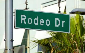 Visit Rodeo Drive in Los Angeles | Expedia