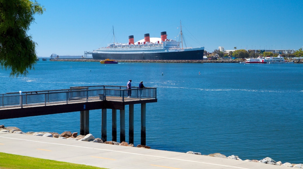 Long Beach featuring general coastal views