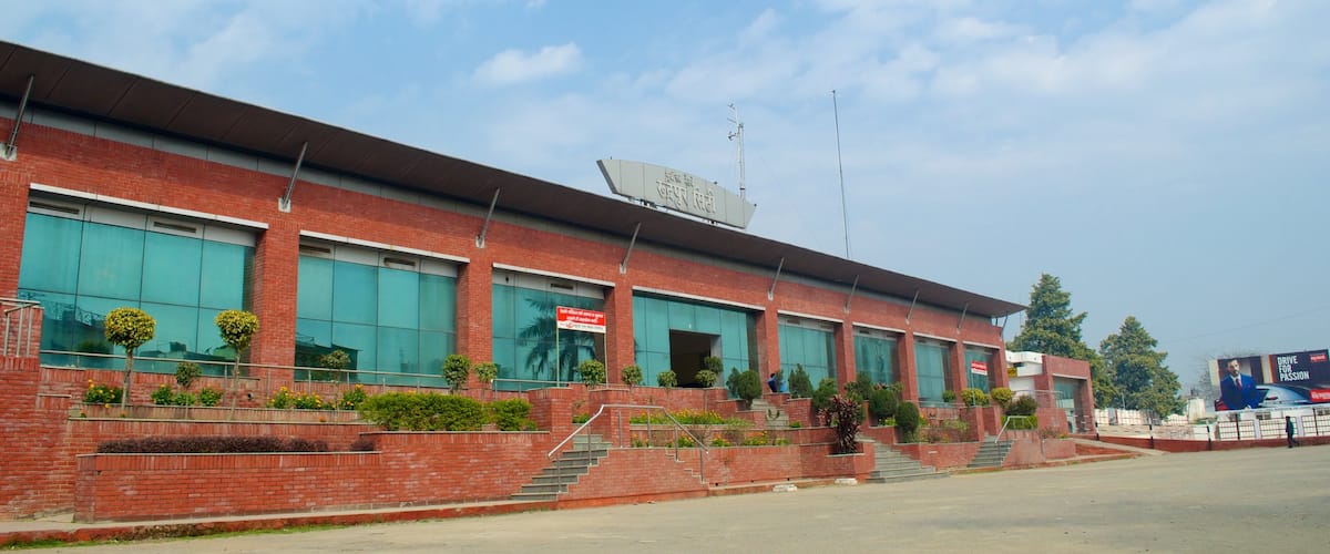 Rudrapur que incluye escenas urbanas