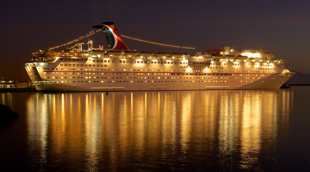 Mexico showing a bay or harbor, cruising and night scenes