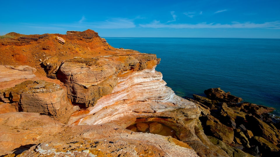 Gantheaume Point featuring landscape views and rugged coastline