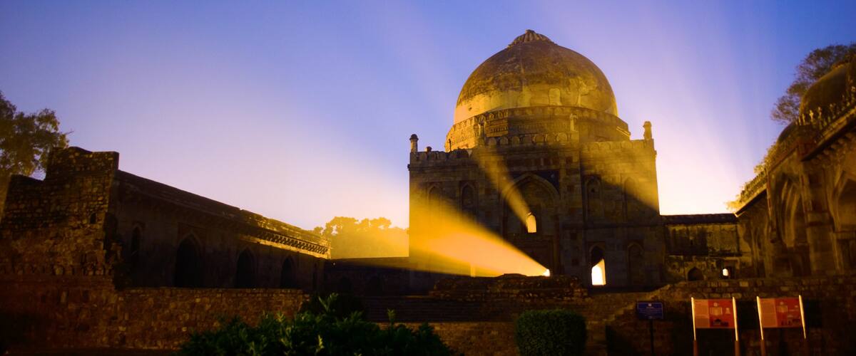 Lodhi Garden showing heritage elements and a sunset