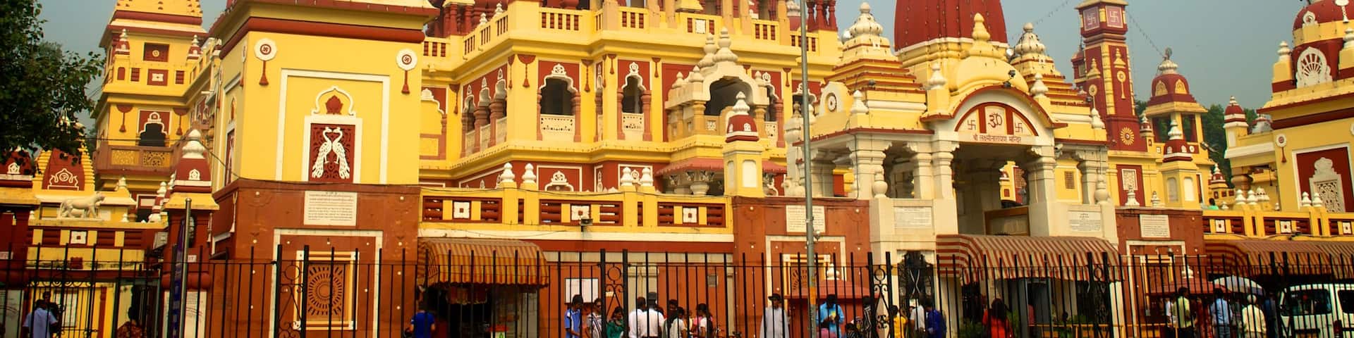 Birla Mandir Temple which includes heritage architecture, a city and a temple or place of worship