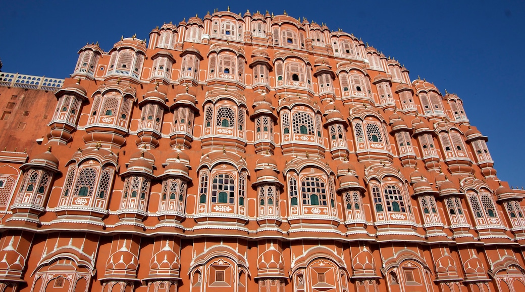 Hawa Mahal showing a city and heritage architecture