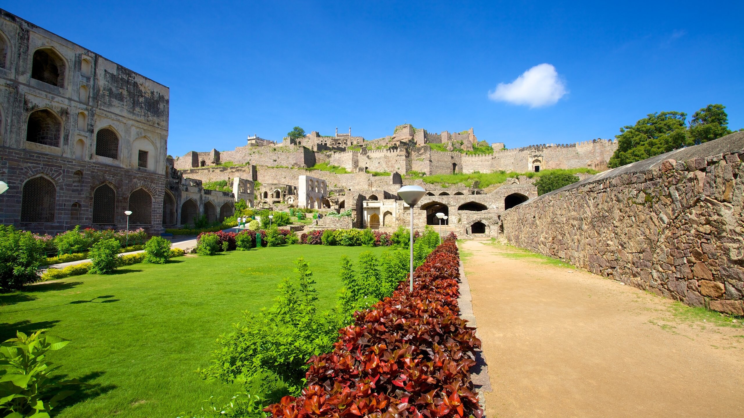 Aluguel De Temporada Em Forte Golconda Hyderabad Casas E Muito Mais 