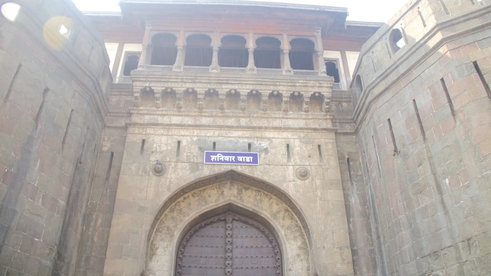 Shaniwar Wada qui includes patrimoine historique et scènes de rue