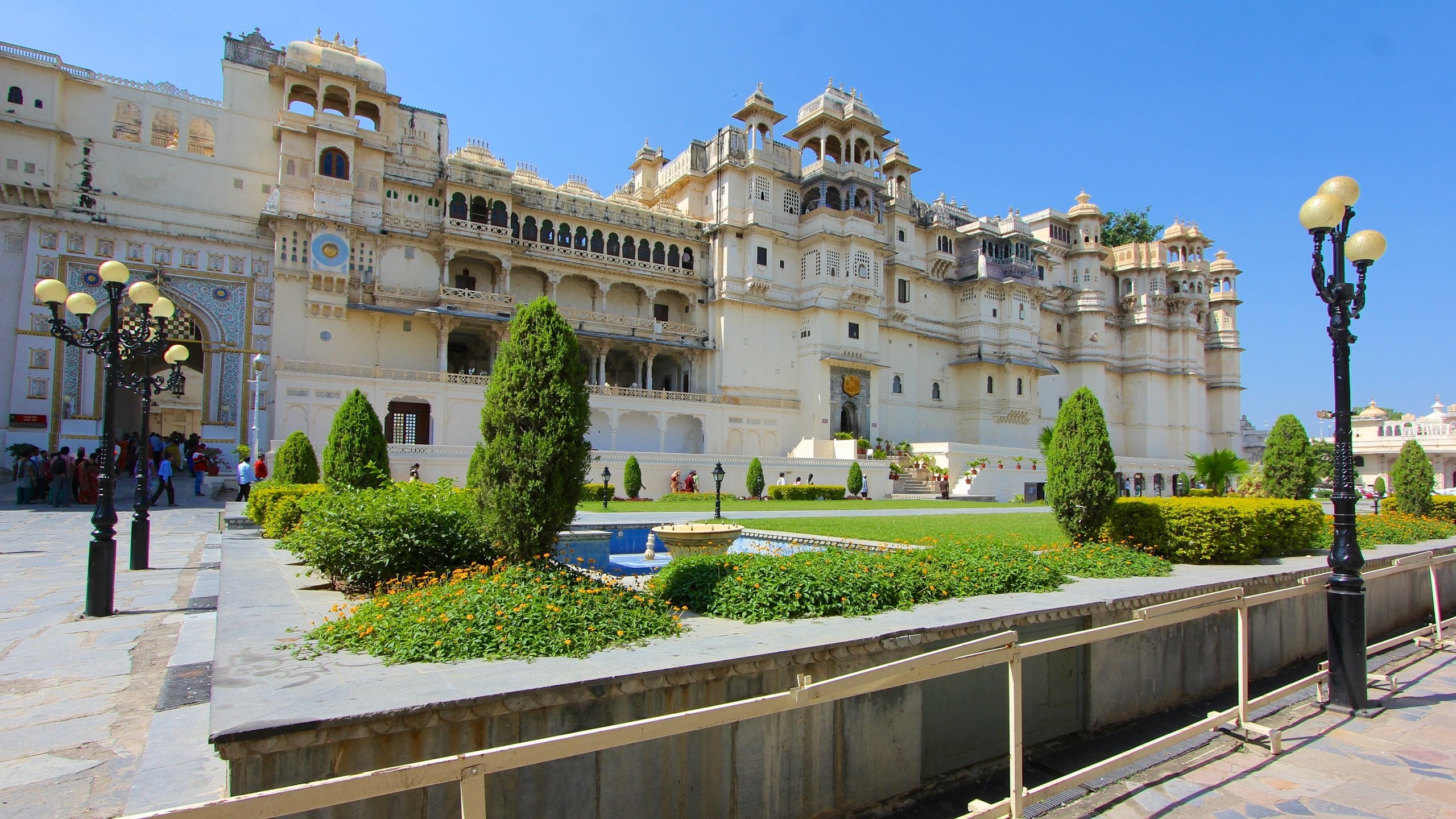 Udaipur City Palace Hotel View Of The City Palace Of Udaipur Home Of Udaipur City Palace Hotel View Of The City Palace Of Udaipur Home Of