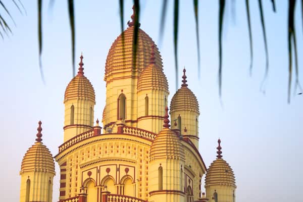 Temple de Dakshineswar Kali qui includes éléments religieux et temple ou lieu de culte