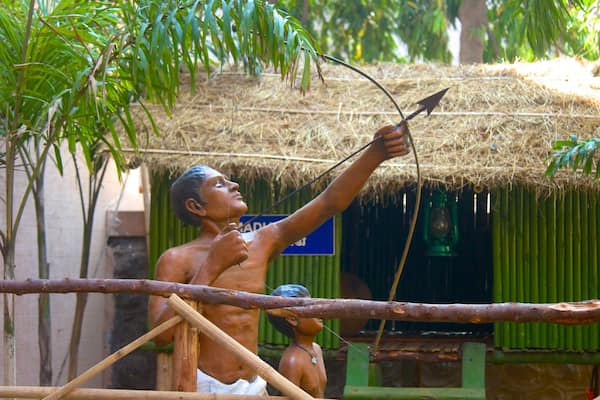 部族博物館 表示 屋外アート