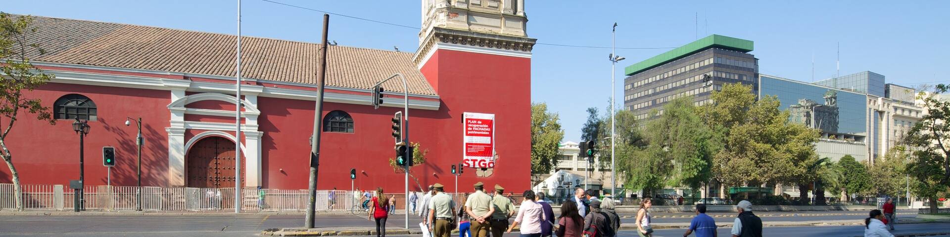San Francisco Church showing street scenes as well as a large group of people
