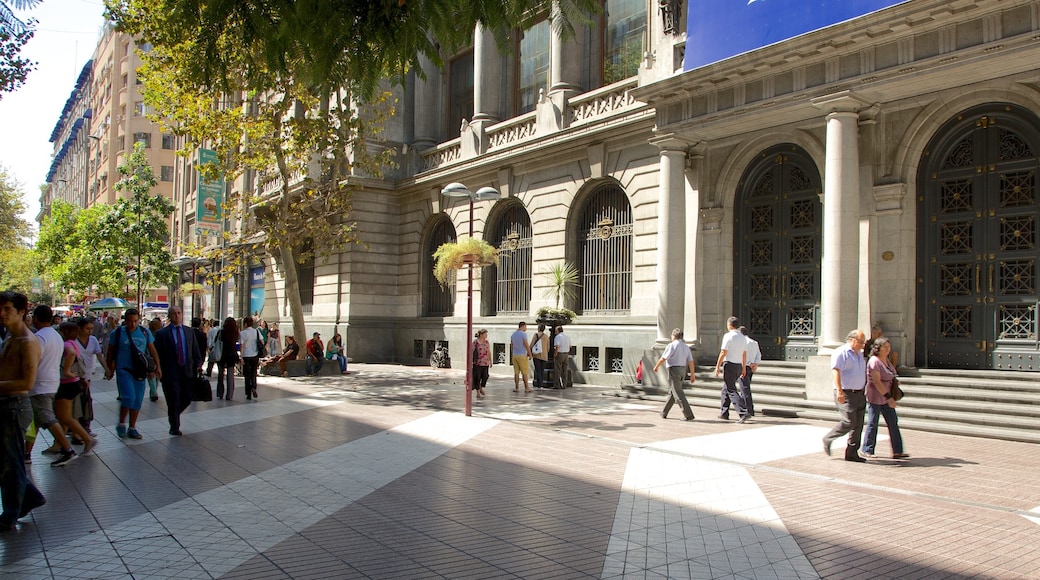 Santiago featuring a city, street scenes and heritage architecture