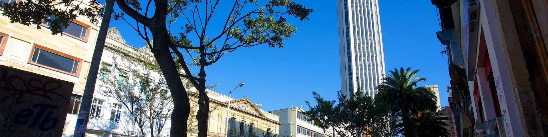 Torre Colpatria featuring a city and street scenes