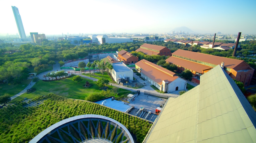 Horno 3 Steel Museum which includes a city