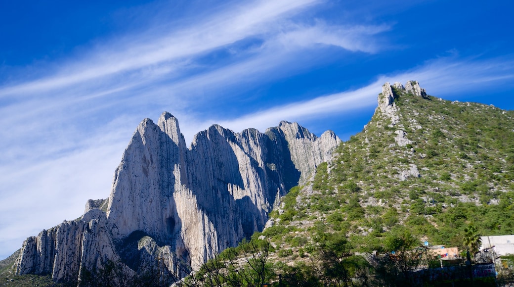 Canon de la Huasteca trong đó bao gồm những ngọn núi và phong cảnh