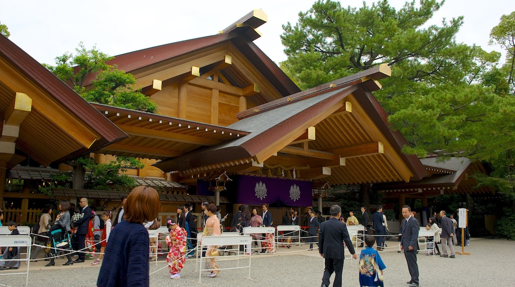 Nagoya bevat straten, een klein stadje of dorpje en historische architectuur