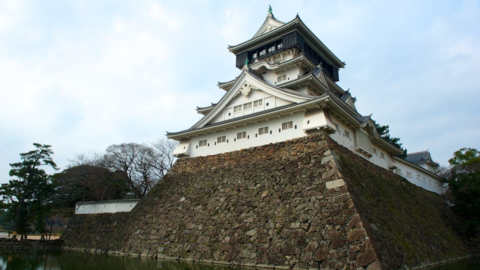 Château de Kokura mettant en vedette patrimoine architectural et château ou palais